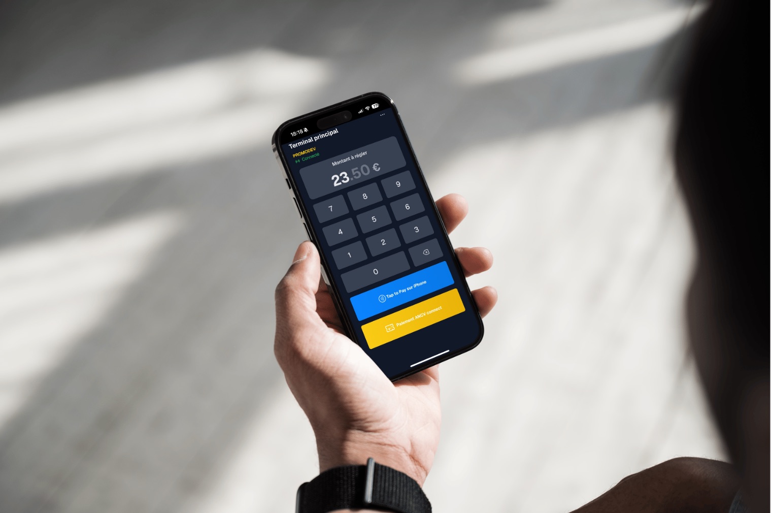 Le terminal de paiement ClapClap sur iPhone, avec Tap to Pay et paiement ANCV Connect